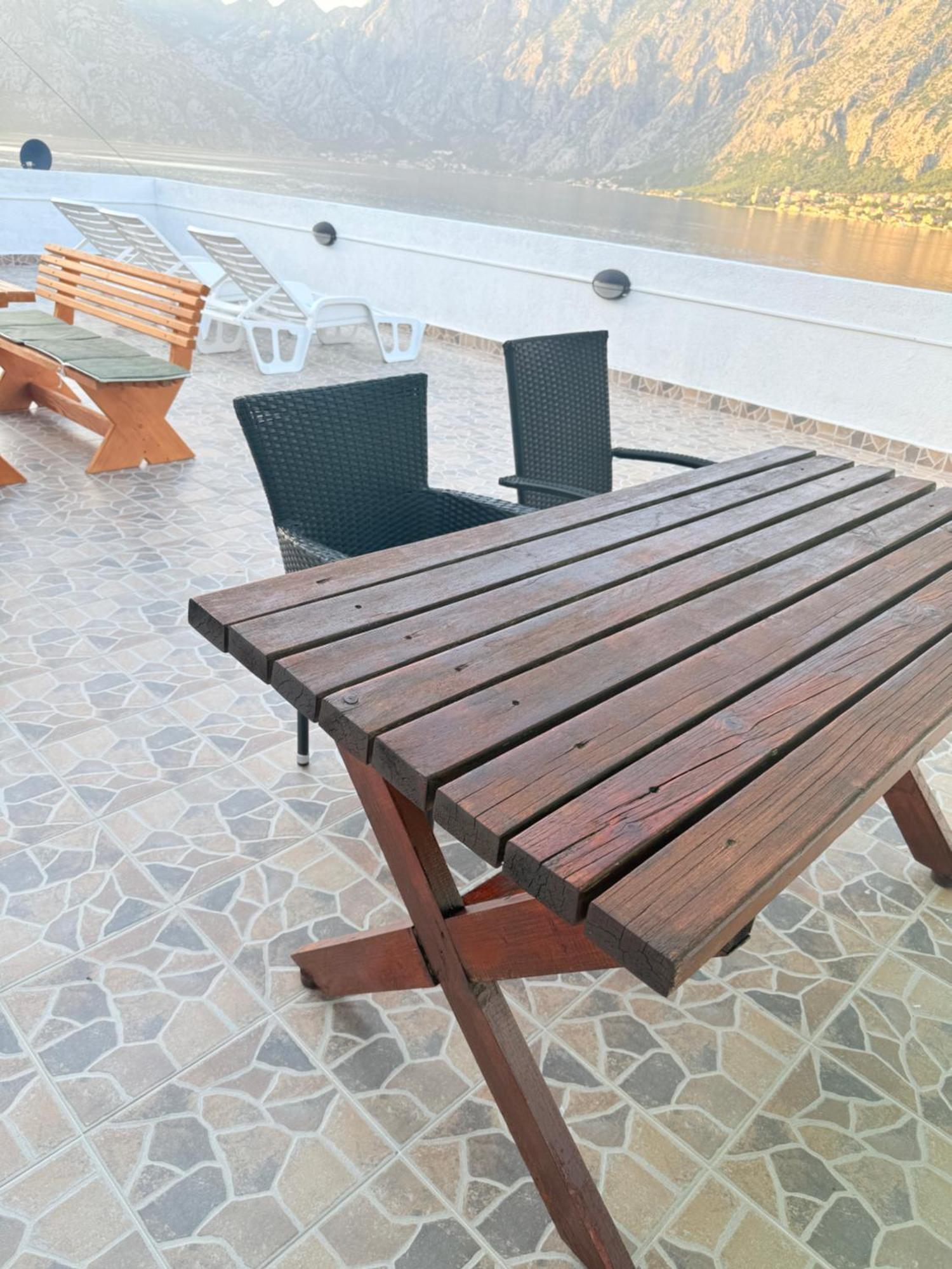 Alisa Sea View Apartment Prcanj 코토르 외부 사진